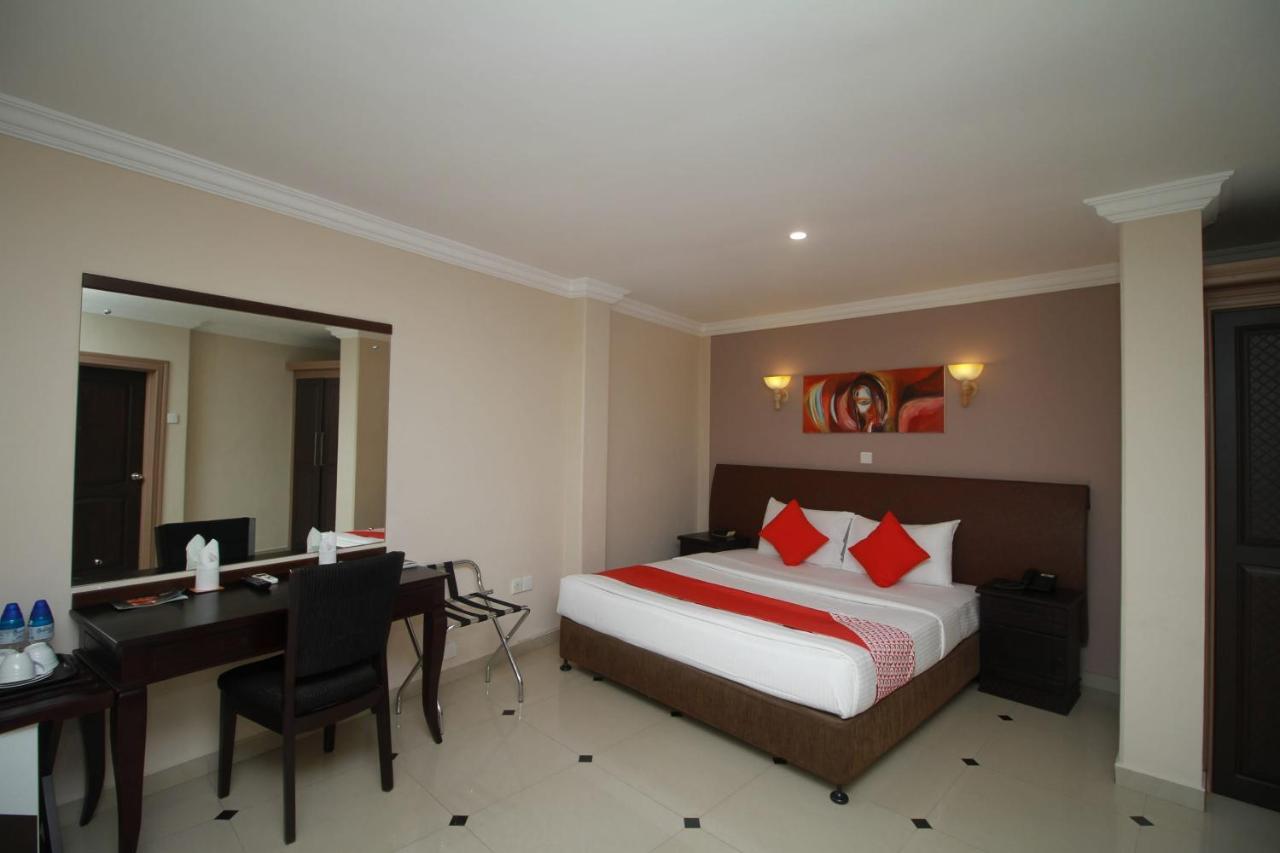 Oyo 317 Choy'S Waterfront Residence Negombo Kültér fotó