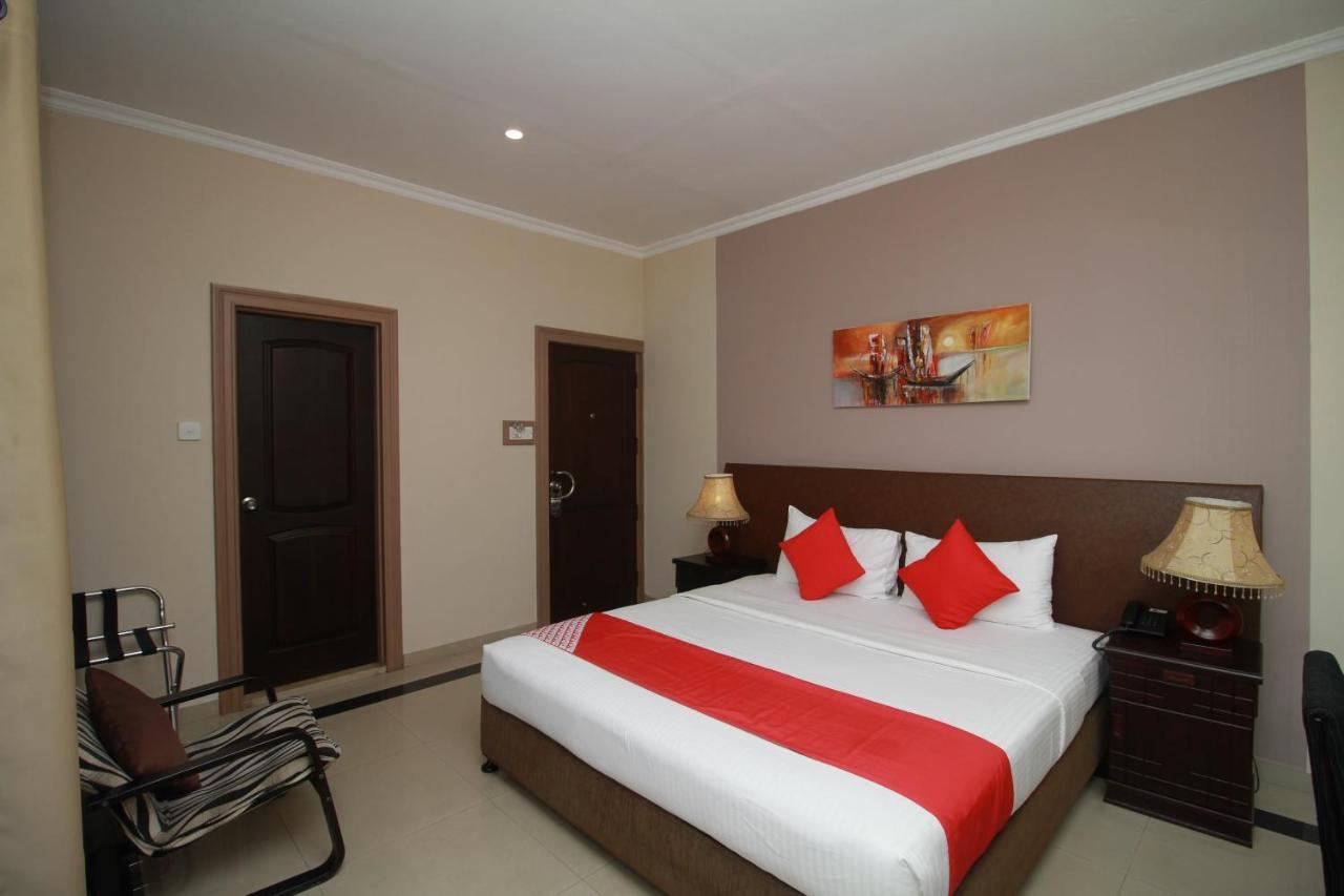 Oyo 317 Choy'S Waterfront Residence Negombo Kültér fotó