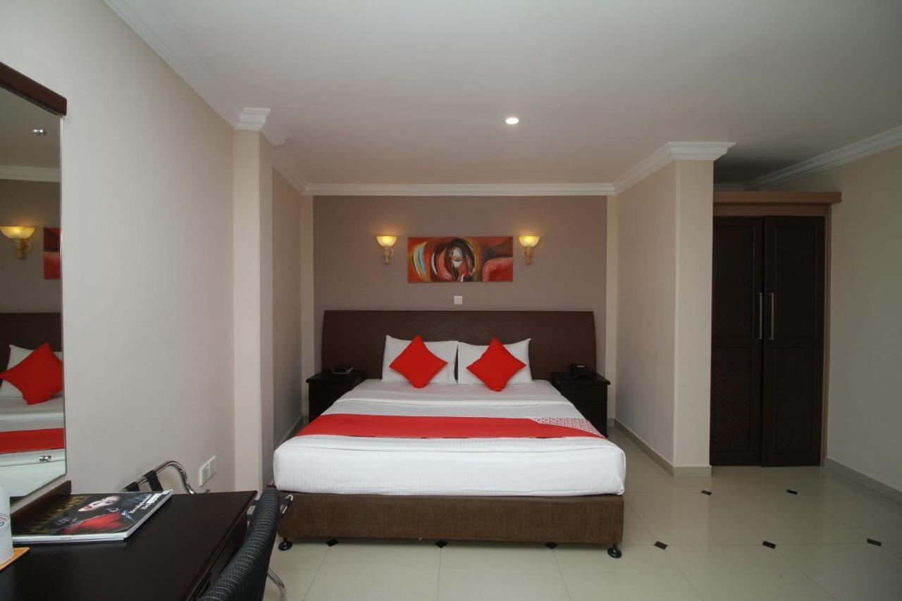 Oyo 317 Choy'S Waterfront Residence Negombo Kültér fotó